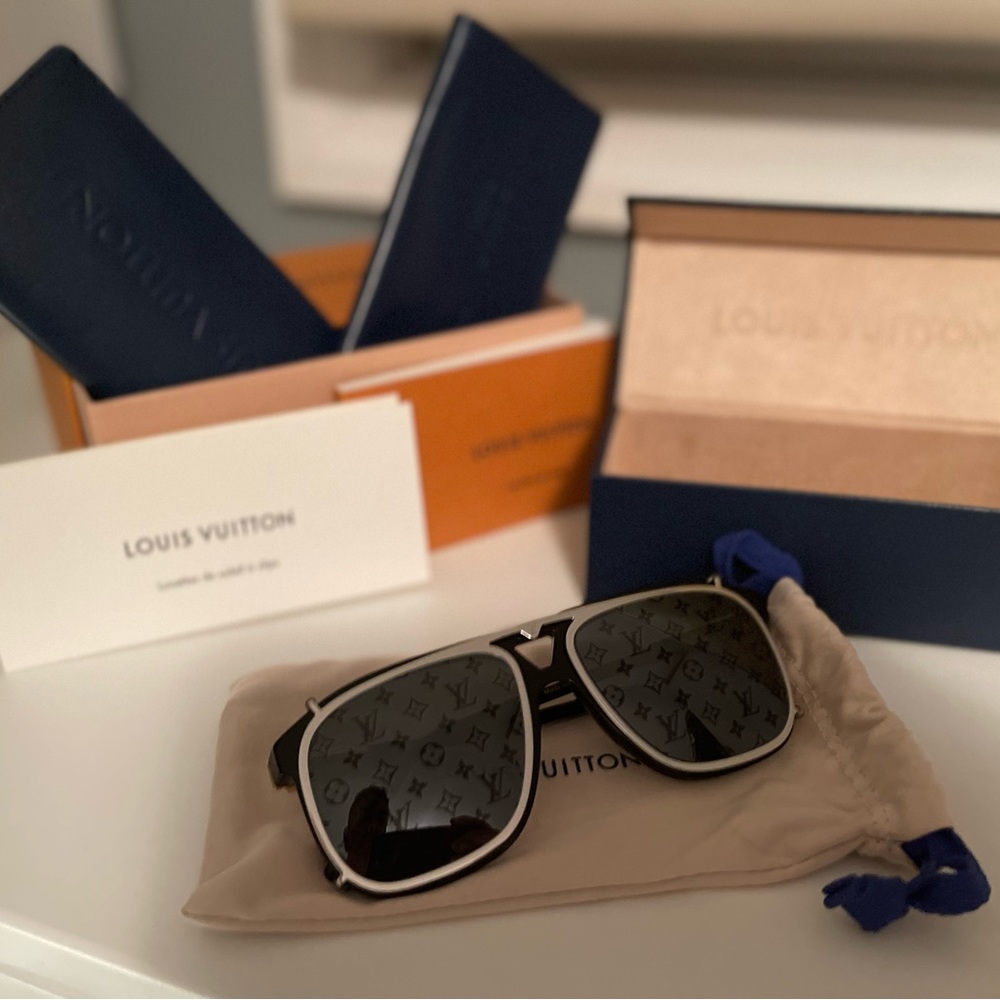 Louis Vuitton sun glasses new with tags